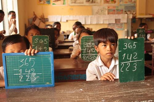 Schoolklas Cambodja Foto:Natasha Graham, EFA FTI Schoolklas Cambodja Foto:Natasha Graham, EFA FTI