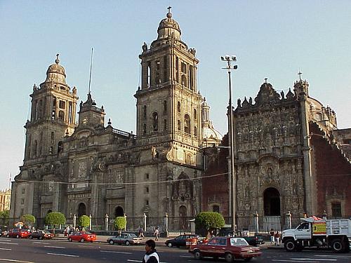 Catedral Metropolitana de la Ciudad de Mexico, grootste kerk van het Noord- en Zuid-Amerikaanse continent