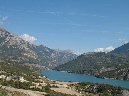 Lac de Serre-Ponçon, Provence Lac de Serre-Ponçon, Provence