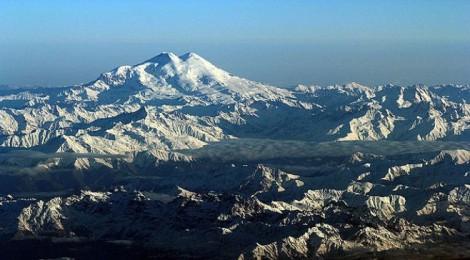 Elbrus, hoogste berg van Rusland Elbrus, hoogste berg van Rusland
