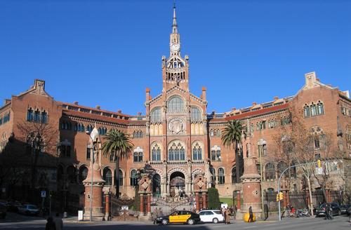 Hospital de la Santa Creu i de Sant Pau (Nederlands:Hospitaal van het Heilig Kruis en de Heilige Paulus), Barcelona (Spanje) foto: Luidger Hospital de la Santa Creu i de Sant Pau (Nederlands:Hospitaal van het Heilig Kruis en de Heilige Paulus), Barcelona (Spanje) foto: Luidger