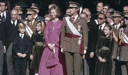 Proclamatie en beëdiging van Prins Juan Carlos tot Koning van SpanjeP