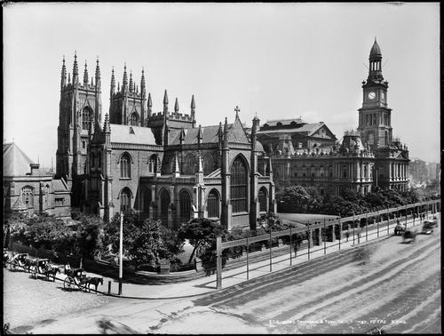 Sydney Town Hall en St Andrew's Cathedral rond 1900