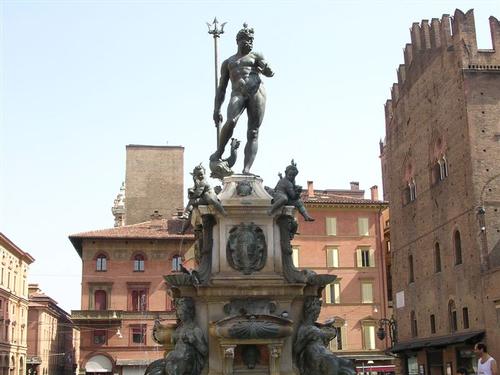 Fontana del Nettuno Bologna