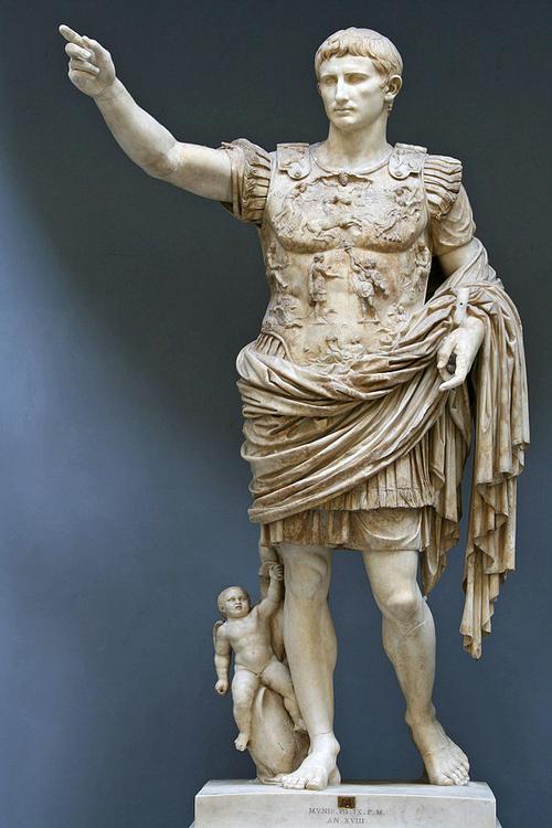 Rome beeld van Keizer Augustus