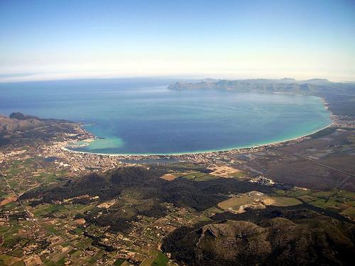 Baai van Alcudia vanuit de Lucht