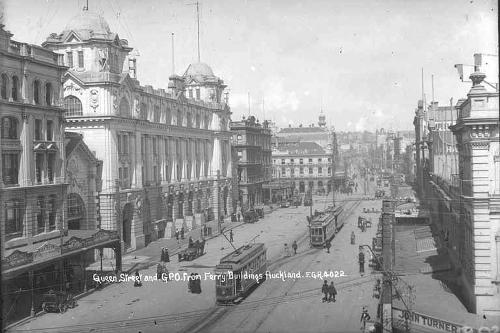Queenstreet in Auckland in 1919