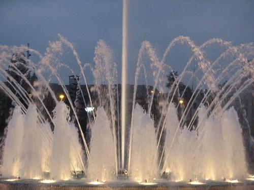 Fontein in het park de la Reserva in Lima