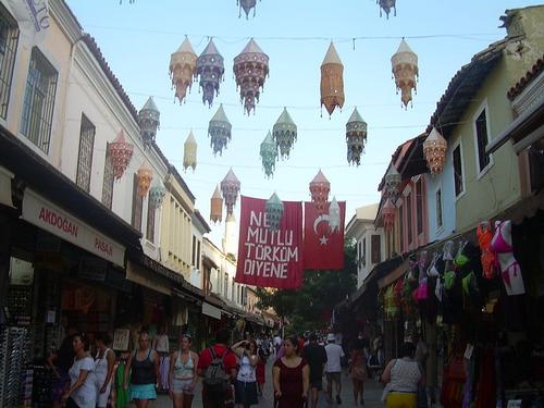 Kusadasi autovrije binnenstad