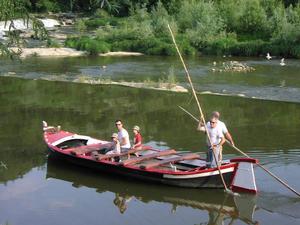 Barchetto op de Arno 2/3