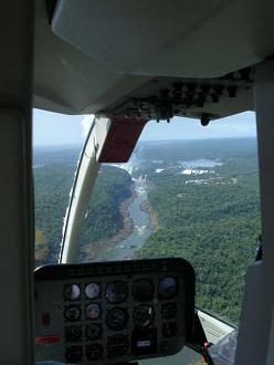Met de helicopter boven de Iguaçu watervallen